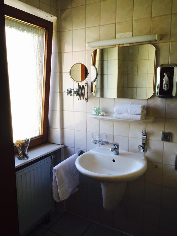 Motels21 Sersheim Екстериор снимка