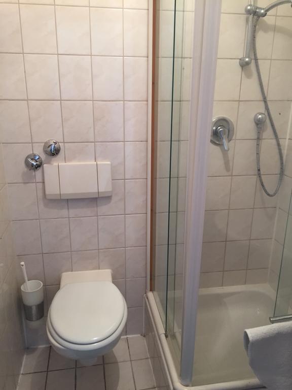 Motels21 Sersheim Стая снимка